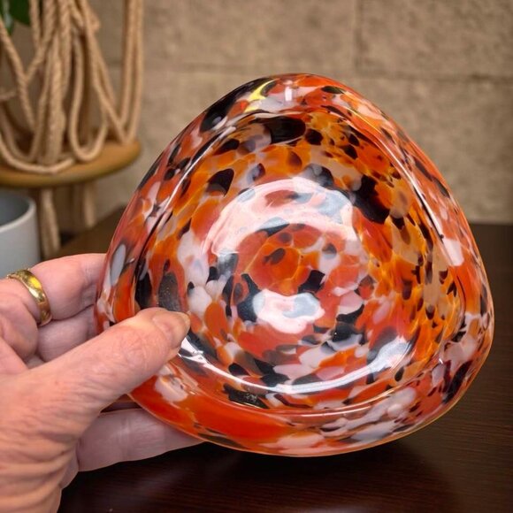 Mid Century Hand Blown Art Glass Ashtray – Orange Black & White Freeform Catchal - Picture 2 of 5